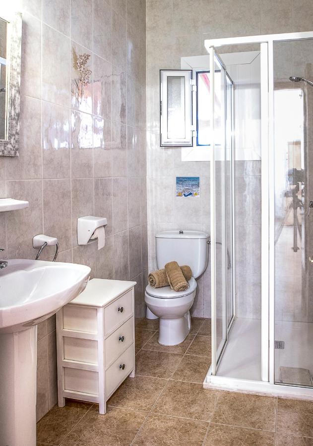 Apartamentos Molina 9-10-11 Es Calo  Eksteriør billede
